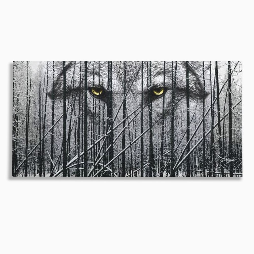 Tablou canvas cu tablou canvas cu ochi de lup si padure iarna, fara rama, pe sasiu de lemn